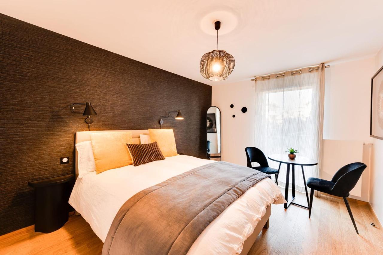Le Reposoir - New 2 Bedroom Apartment With Terrace & Garage Annecy Kültér fotó
