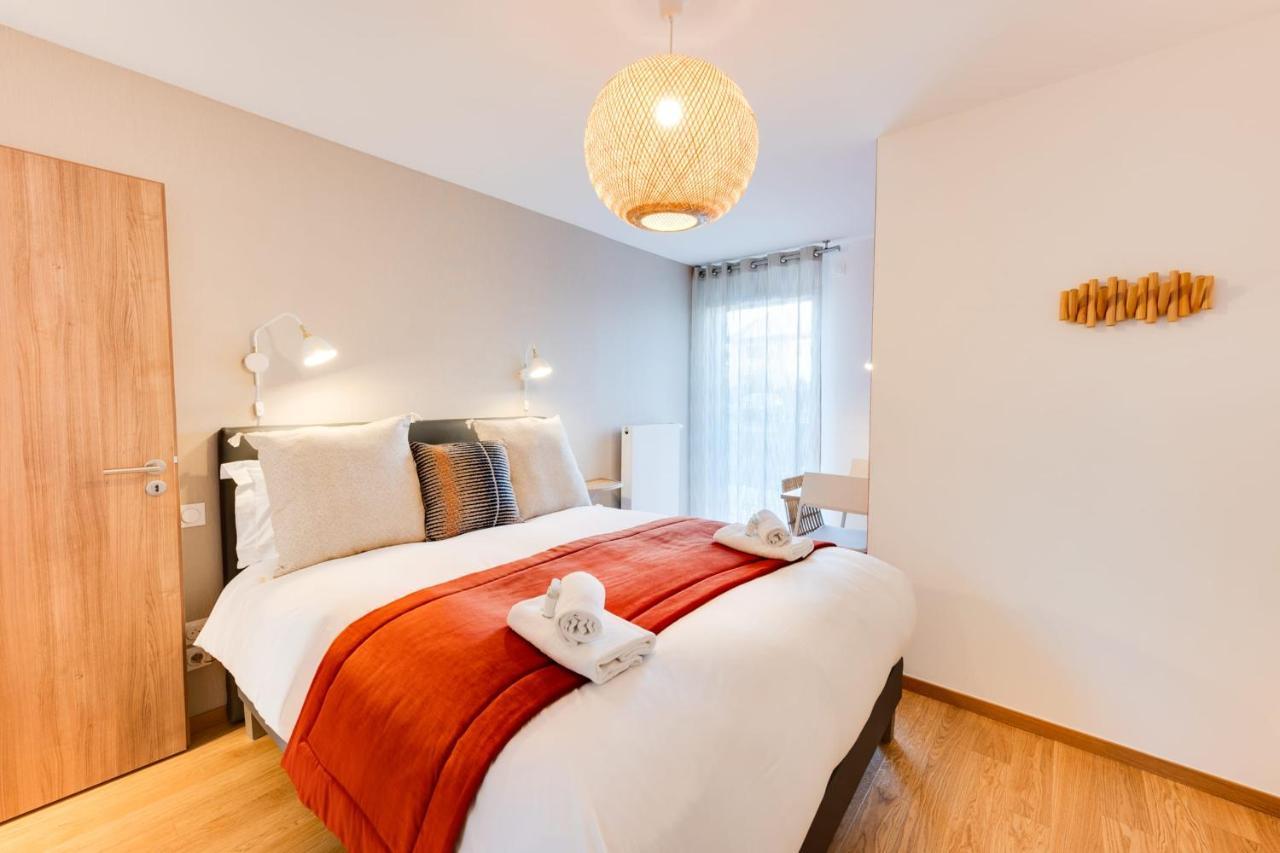 Le Reposoir - New 2 Bedroom Apartment With Terrace & Garage Annecy Kültér fotó