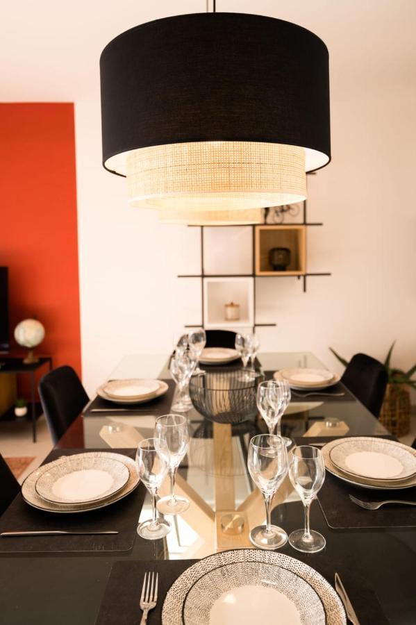 Le Reposoir - New 2 Bedroom Apartment With Terrace & Garage Annecy Kültér fotó